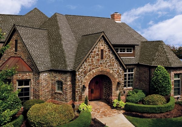 Asphalt-shingles-house-roofing-best-roof-materials