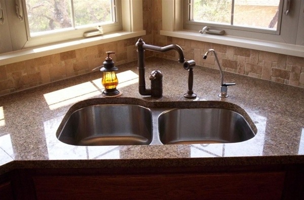 Coffee-brown-granite-countertop-kitchen-decoration-corner-sink