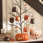 Halloween-tree-decorations-trick-or-treat-pumpkin-tree-decoration-DIY-ideas