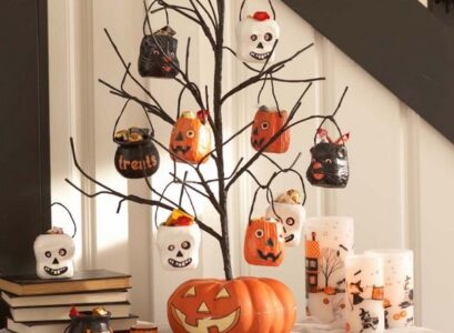 Halloween-tree-decorations-trick-or-treat-pumpkin-tree-decoration-DIY-ideas