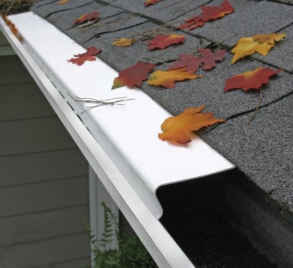 How to choose rain gutters pvc rain gutter 