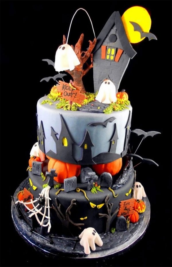 Non scary Halloween cake decorations - fun cakes for kids ...