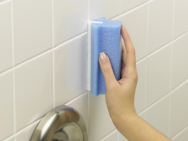 bathroom tile cleaning maintenance tips