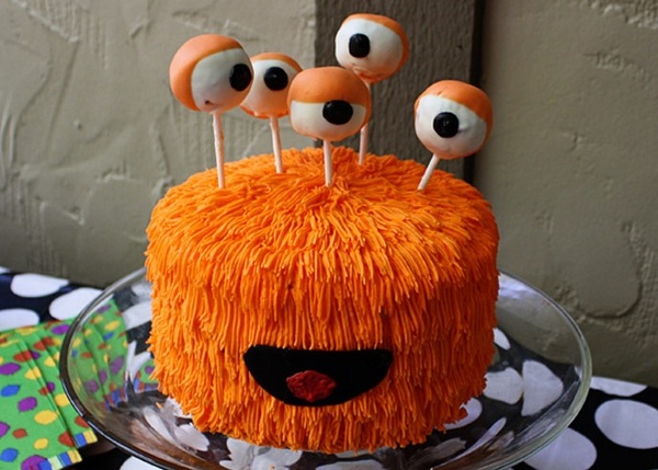cool-Non-scary-Halloween-cake-decorations-cake-pops-decoration