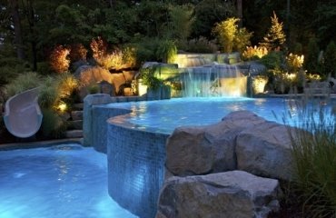 garden-pool-lighting-ideas-led-lighting- waterfall-accents