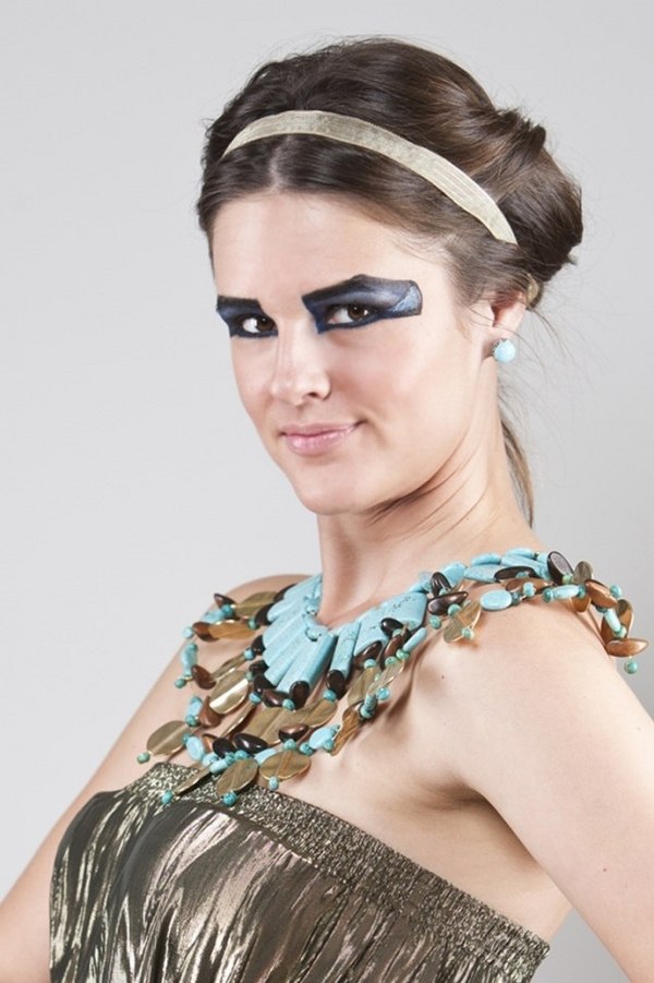 Halloween-makeup-ideas-2015-Cleopatra-costume-blue-makeup