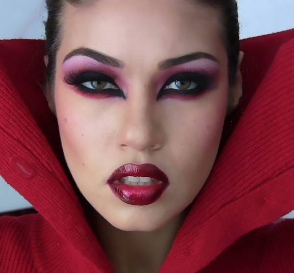 Halloween-makeup-ideas-2015-vampire-make-up-and-costume