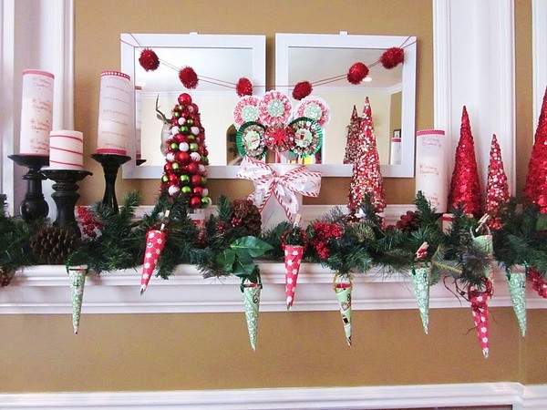 Christmas mantel decor ideas traditional colors red green white candles 