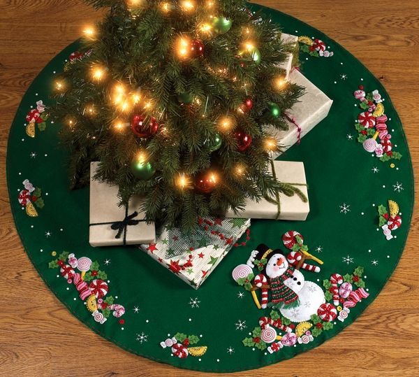 Christmas tree skirt ideas candy snowman tree skirt