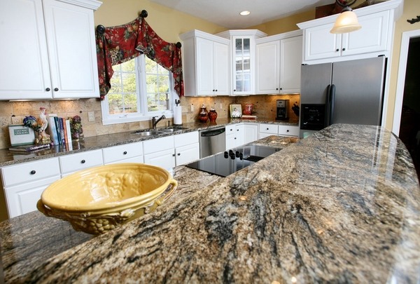 What Are The Best Granite Colors For White Cabinets In Modern Kitchens