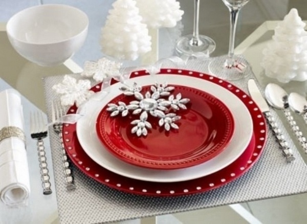 best christmas table decorations white red colors silver accents elegant table