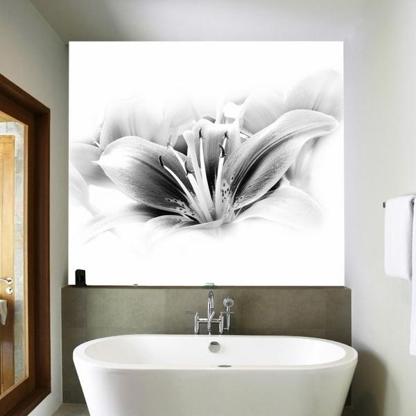 black white wall mural bathroom decor ideas