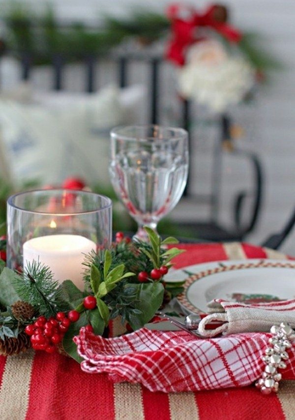 DIY christmas decoration red white colors table runner candles