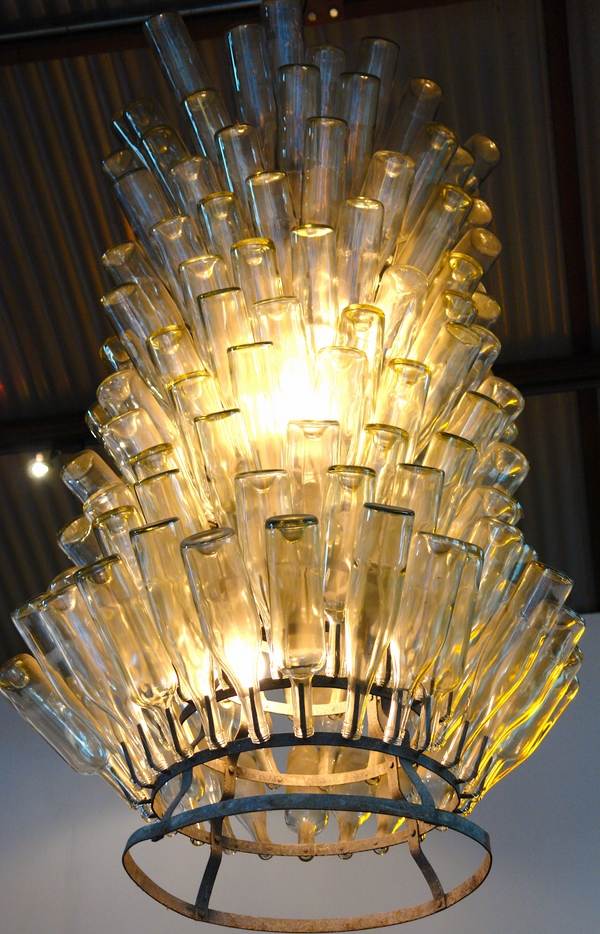 Wine bottle chandelier –creative upcycling ideas for lighting fixtures