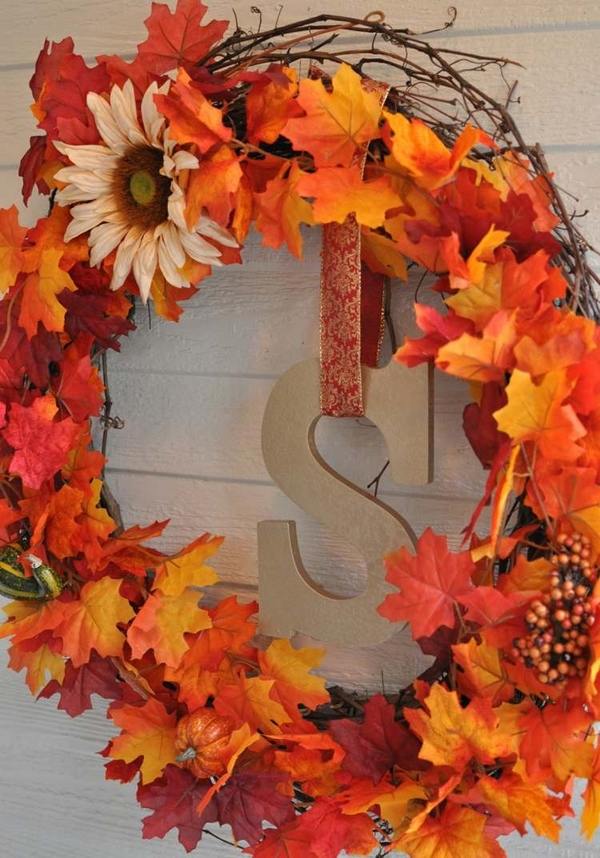 how to make autumn wreath fall craft ideas autumn leaves 