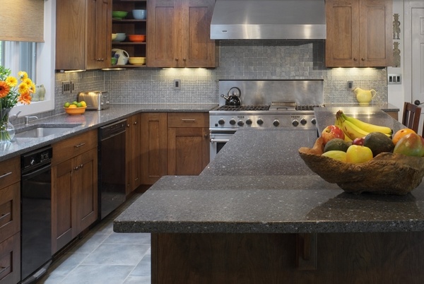 kitchen-design-modern-grey-granite-countertop-wood-cabinets 