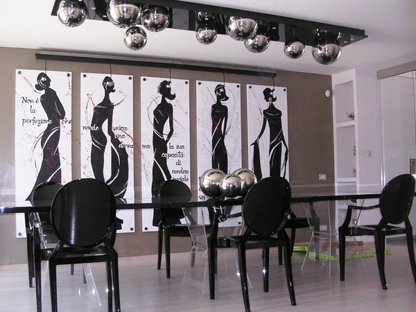 modern-decor-ideas-black-dining-chairs-wall-art 