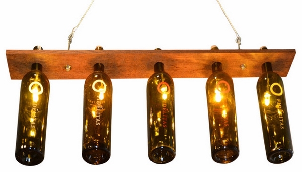 rustic chandeliers DIY ideas wood wine bottles