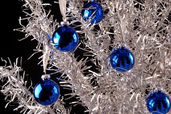 silver blue christmas decoration aluminum tree blue balls