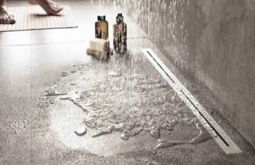 walk-in-shower-design-ideas-modern-bathroom-ideas-linear-drain