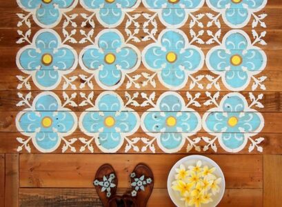 Unique-floor-decor-ideas-diy-stenciled-wood-floor-hallway-ideas