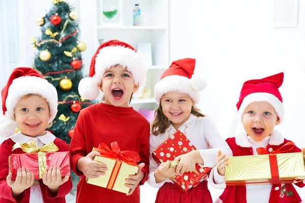 gorgeous kids photos Santa outfits