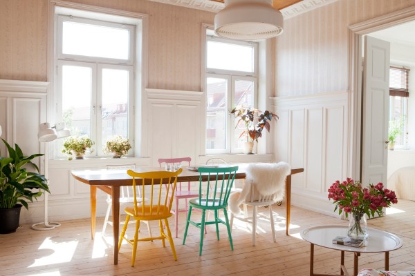 scandinavian style dining room decor wooden furniture color chairs