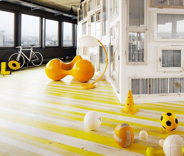 white yellow-floor-how to paint-wood-floors