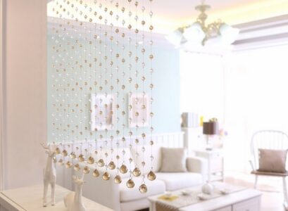 Beautful-beaded-curtain-crystal-bead-curtains-home-decor-ideas-room-divider