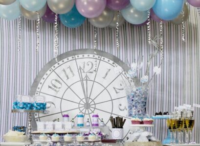 DIY-New-Years-Eve-party-decoration-ideas-balloon-decorations-buffet-table-decor