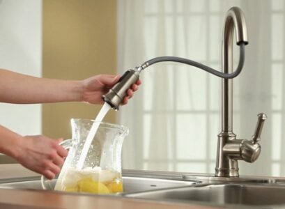contemporary-kitchen-moen-faucets-innovative-techology-modern-design