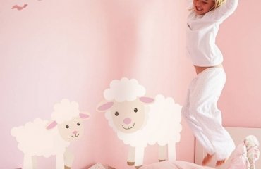 girls-bedroom-wall-decorating-ideas-murals-for-kids-bedrooms-cute-sheep