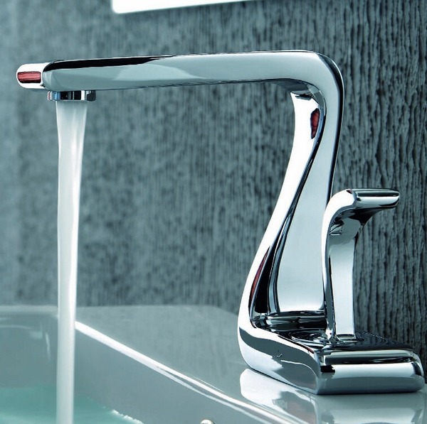 modern Grohe faucet