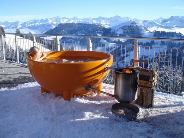 portable tubs balcony ideas