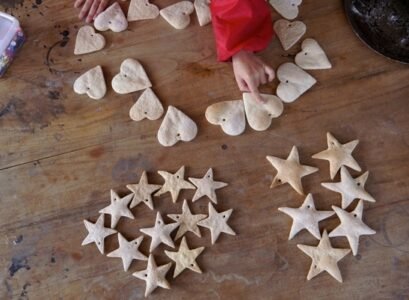 slat-dough-christmas-crafts-for-kids-christmas-fun-activities