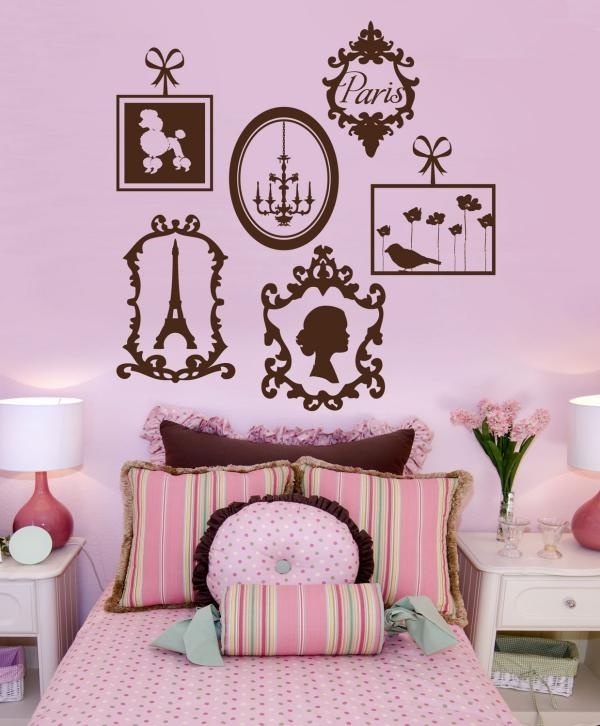 stylish-pink-bedroom-girl-bedroom-decor-murals-paris-motif