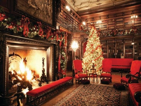 victorian-christmas-decorations-traditional-ideas-fireplace