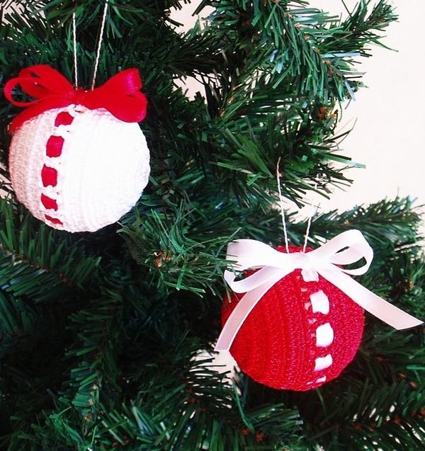 white red tree balls crochet ornaments