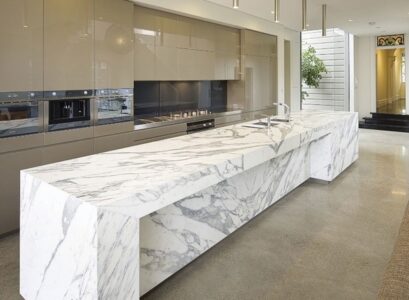 calacatta-marble-countertop-ideas-contemporary-kitchen-island