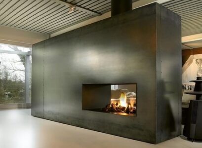contemporary-double-sided-fireplace-design-accent-wall-room-divider