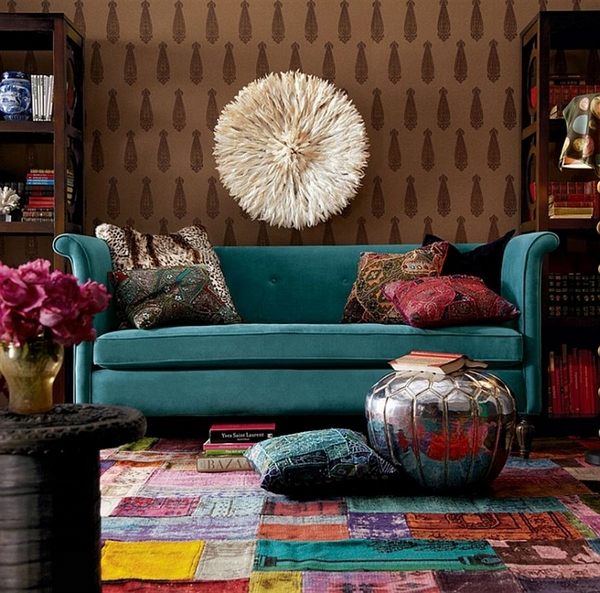 eclectic living room turquoise furniture ideas turquoise sofa brown wallpaper