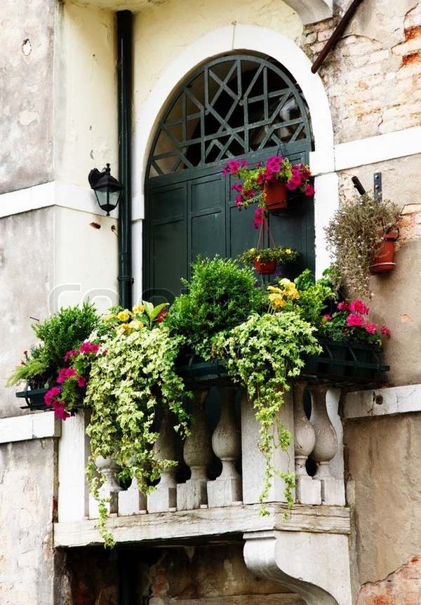 juliet romantic balcony with flowers small 