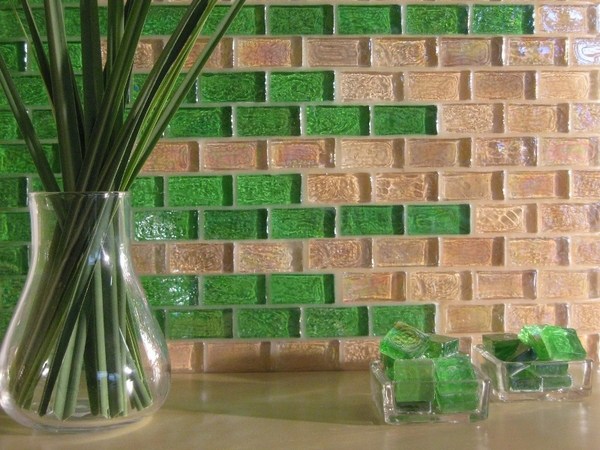kitchen backsplash ideas glass tiles