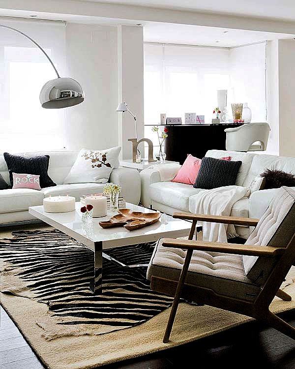 modern-living-room-decor-ideas-white-sofa-set-animal-print-carpet-black-white-furniture