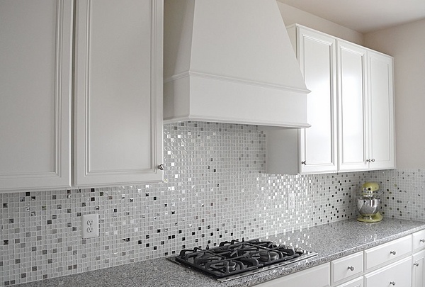 white kitchen cabinet glass tile backsplash small kitchen decor