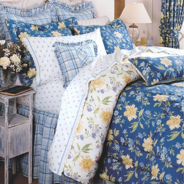 Laura Ashley comforter set floral bedding bedroom decor