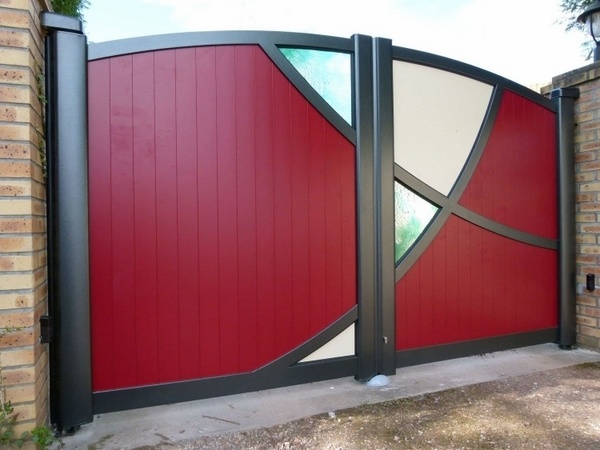 metal-garden-gates-aluminum-red-color-glass-panels