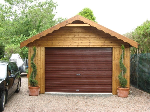 wooden-garages-ideas-garden-garage-design-metal-door