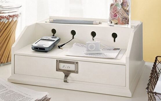 charging-station-organizer-ideas-storage-solutions-desk-organizer-ideas