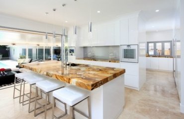 contemporary-kitchen-design-onyx-countertops-ideas-white-kitchen-decor-ideas